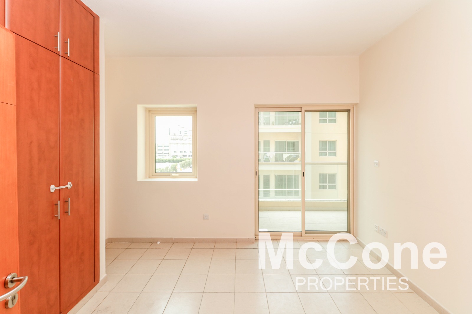2 Bedroom Apartment for Sale in Al Dhafra 3, Greens — photo 9 of 16