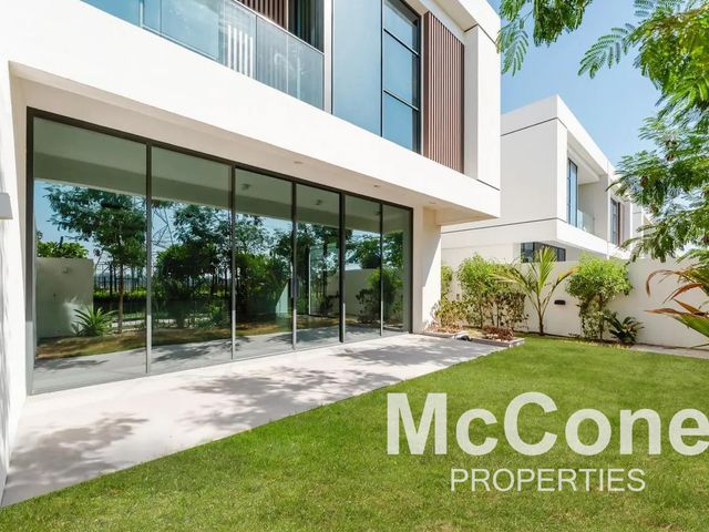 4 Bedroom Townhouse for Sale in District One Phase III, Mohammed Bin Rashid City