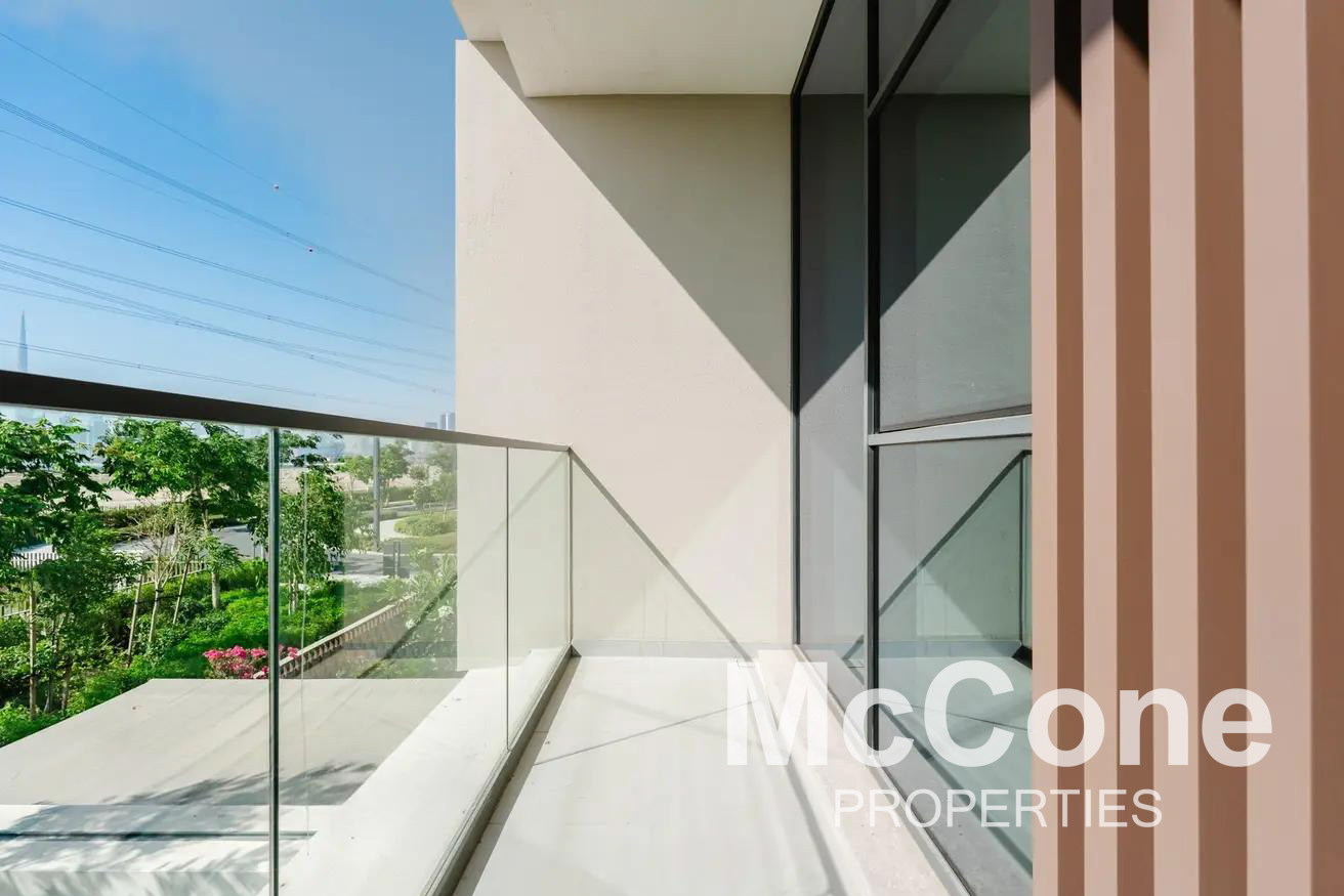 4 Bedroom Townhouse for Sale in District One Phase III, Mohammed Bin Rashid City — photo 7 of 17
