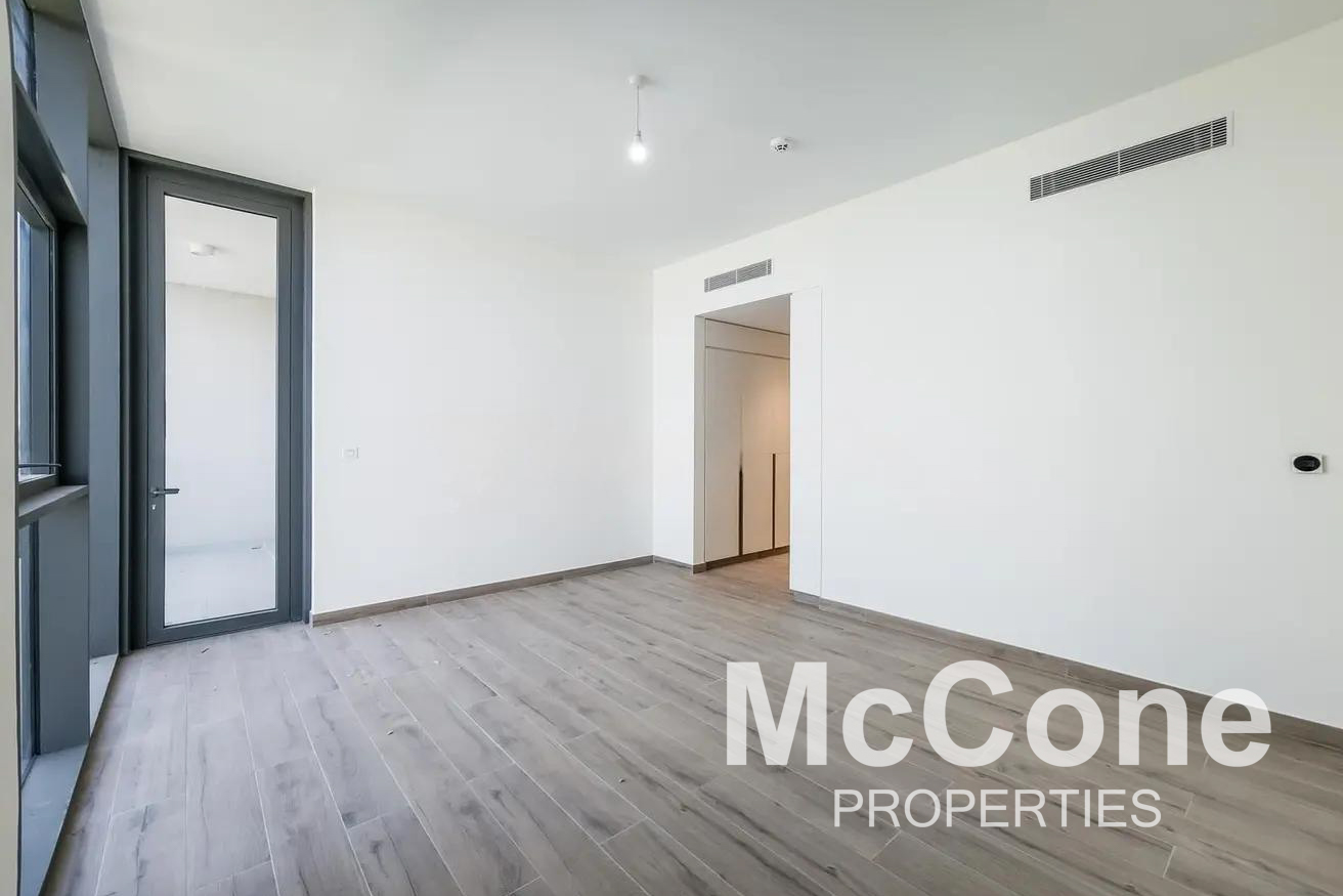 4 Bedroom Townhouse for Sale in District One Phase III, Mohammed Bin Rashid City — photograph 11 of 17