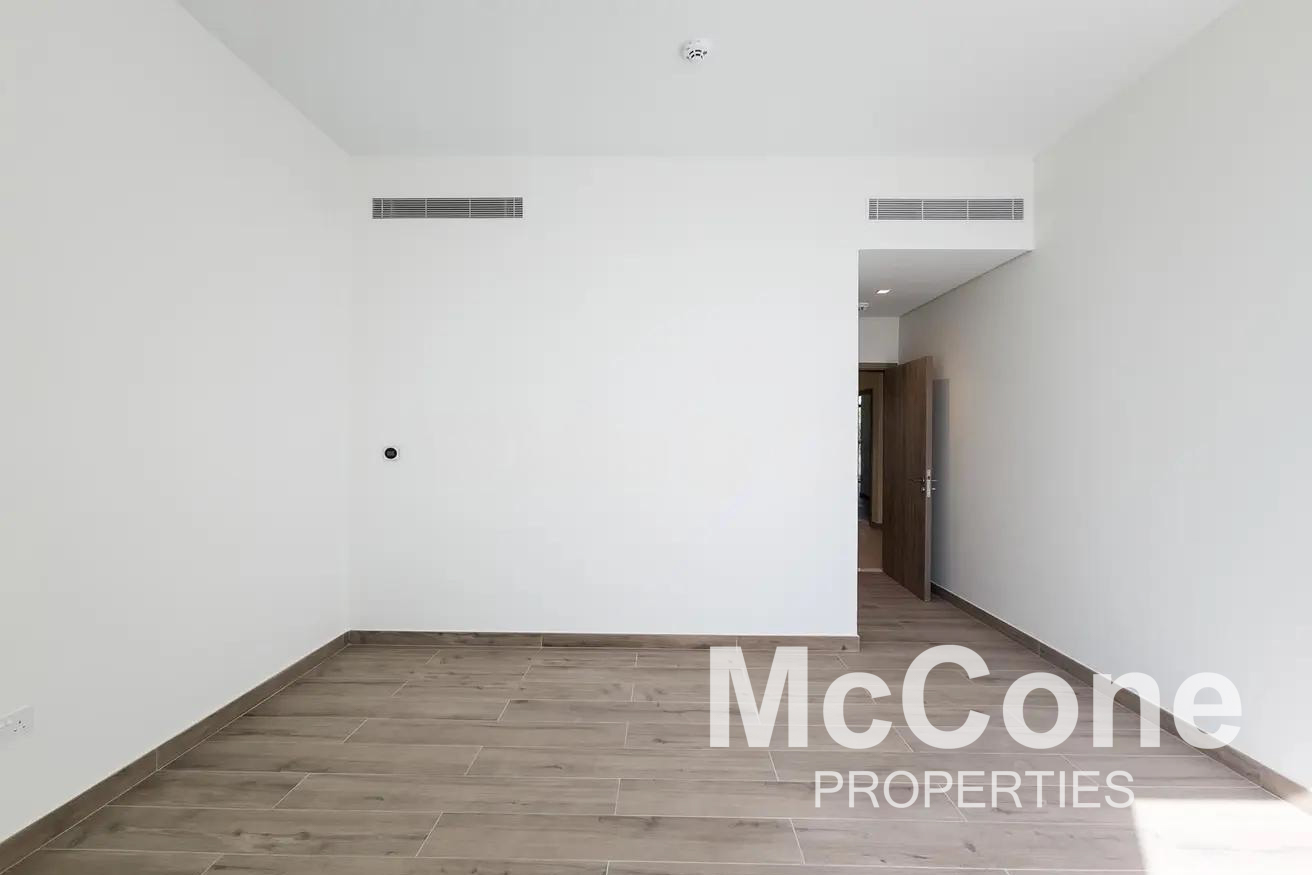 4 Bedroom Townhouse for Sale in District One Phase III, Mohammed Bin Rashid City — photograph 14 of 17