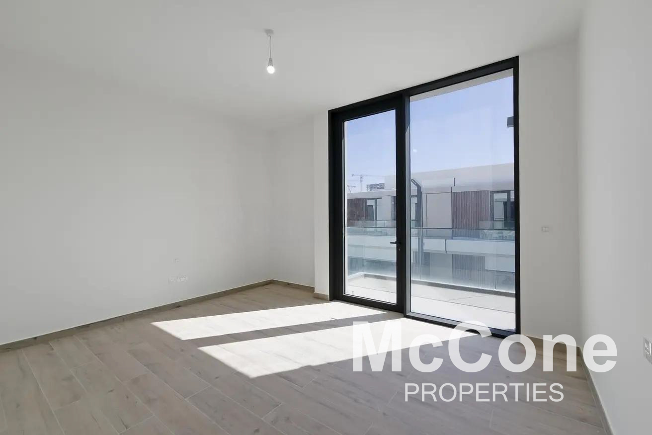 4 Bedroom Townhouse for Sale in District One Phase III, Mohammed Bin Rashid City — photograph 16 of 17