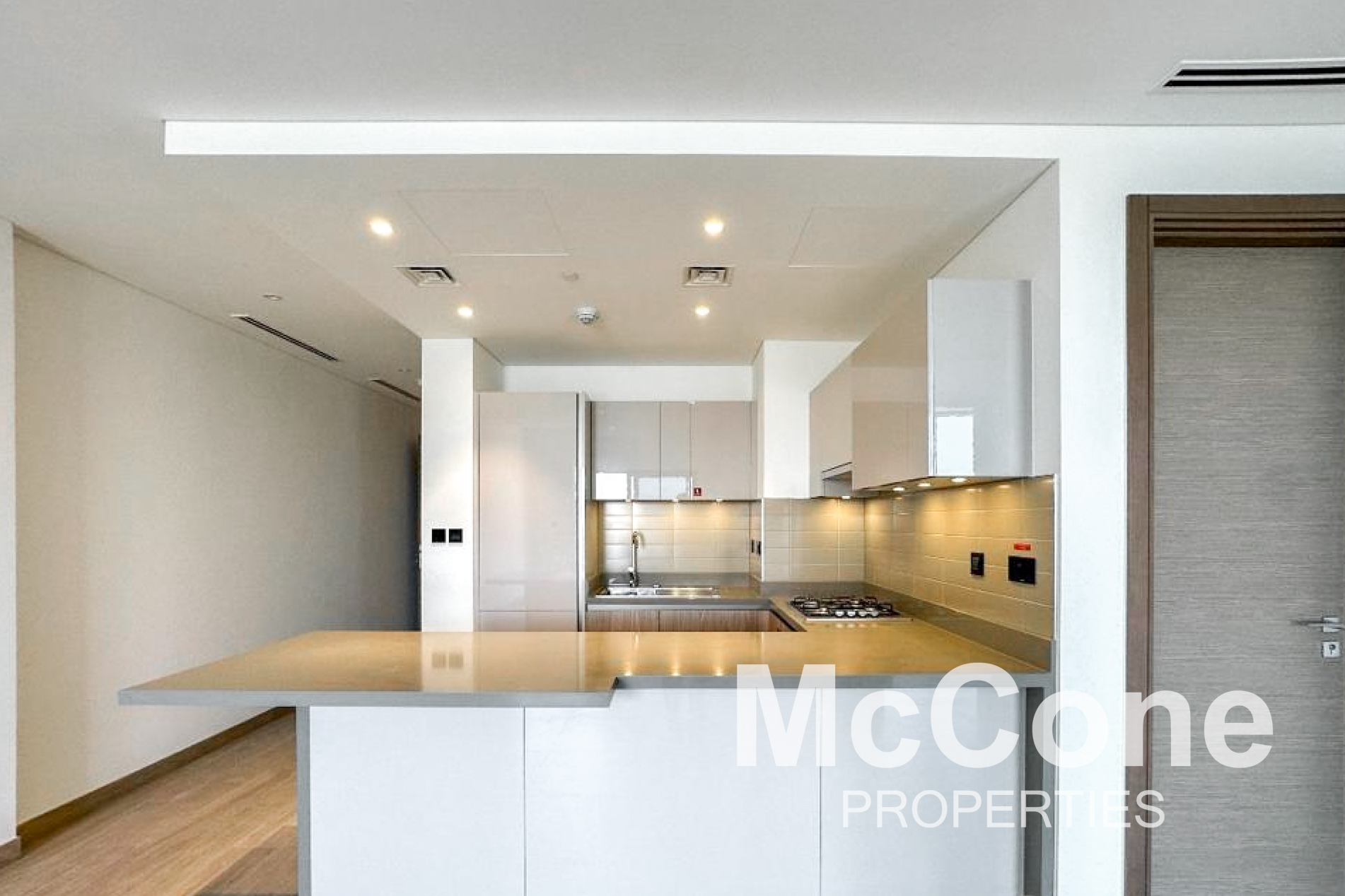 1 Bedroom Apartment for Sale in Waves Grande, Mohammed Bin Rashid City — photo 4 of 17