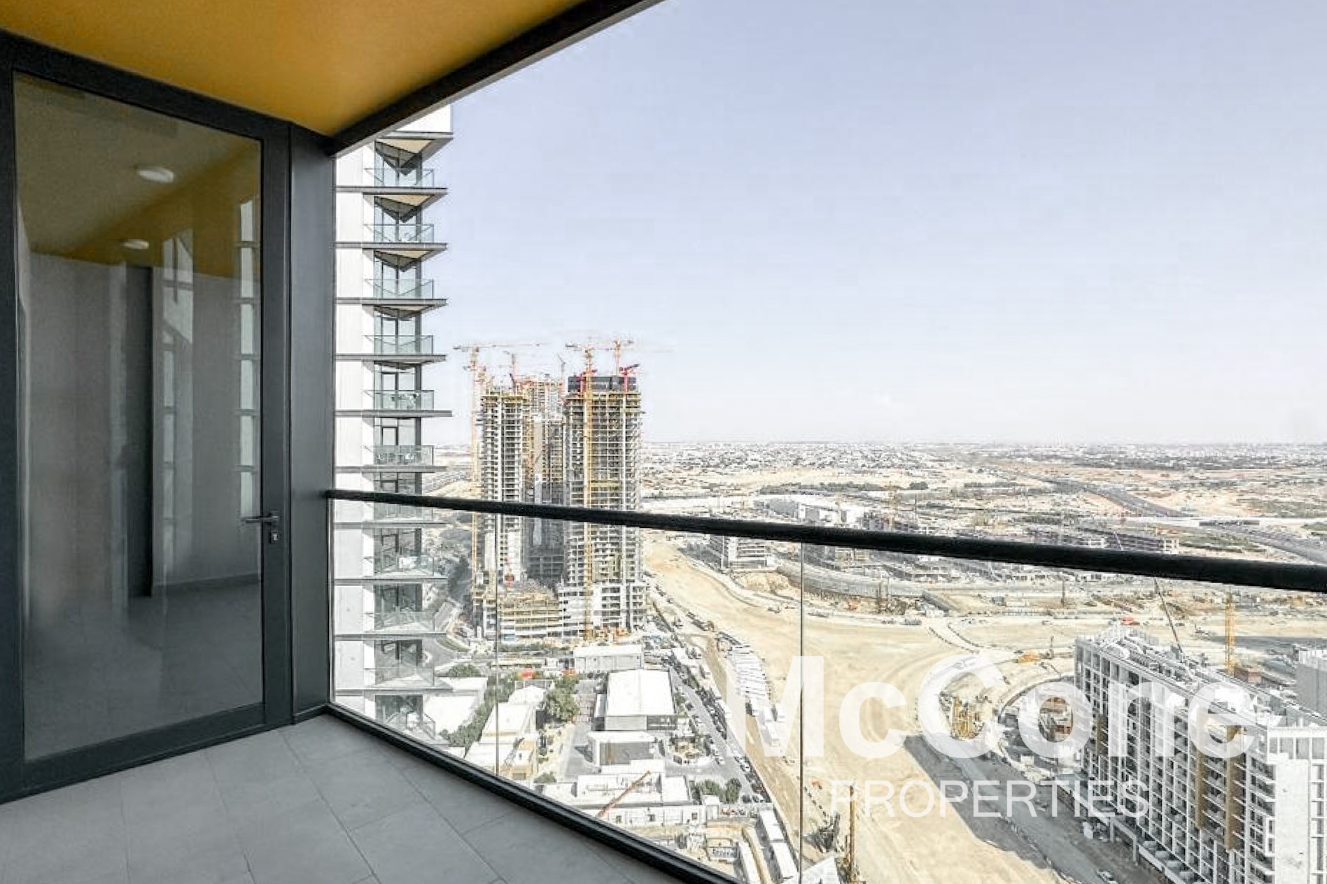 1 Bedroom Apartment for Sale in Waves Grande, Mohammed Bin Rashid City — photograph 13 of 17