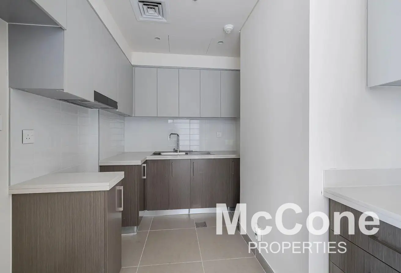 2 Bedroom Apartment for Sale in Forte 1, Downtown Dubai — photo 3 of 11