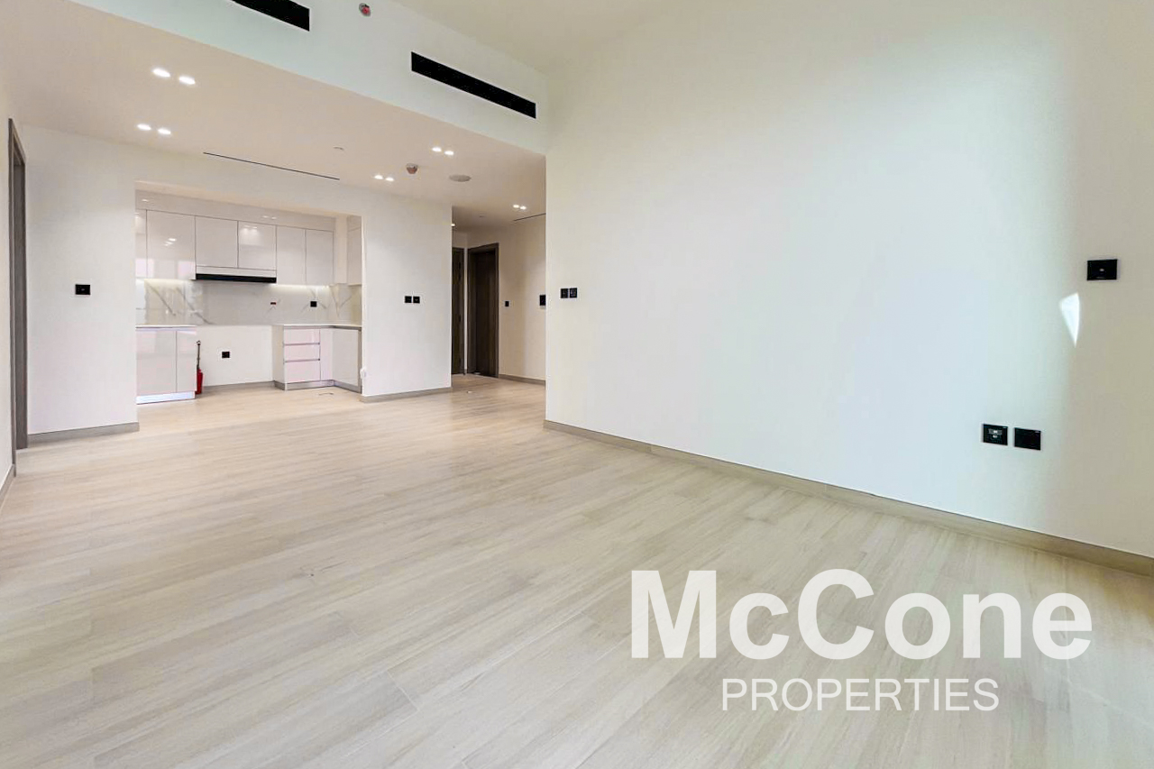 1 Bedroom Apartment for Sale in Binghatti Heights, Jumeirah Village Circle