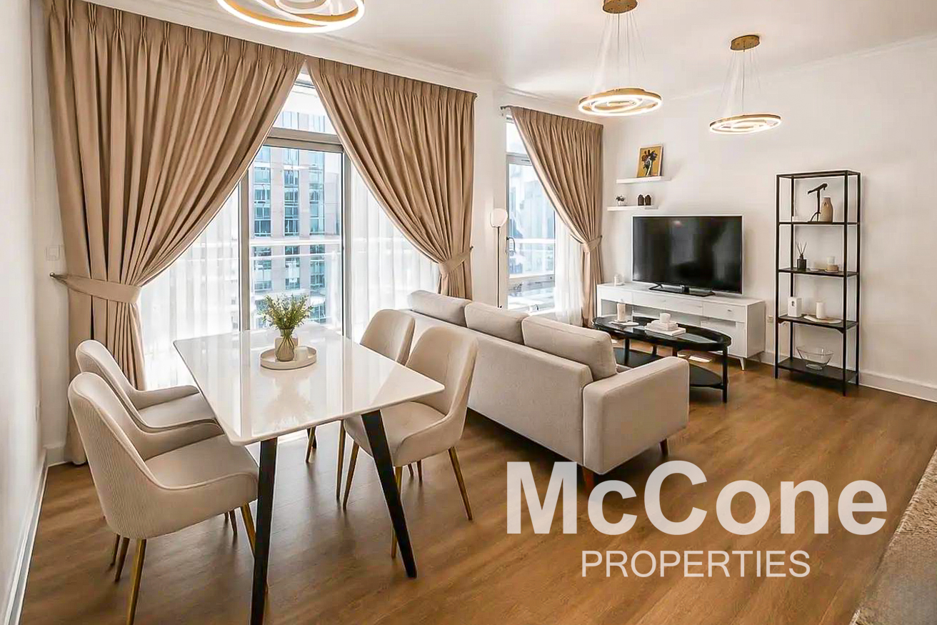 1 Bedroom Apartment for Sale in Burj Views B, Downtown Dubai — photo 2 of 12