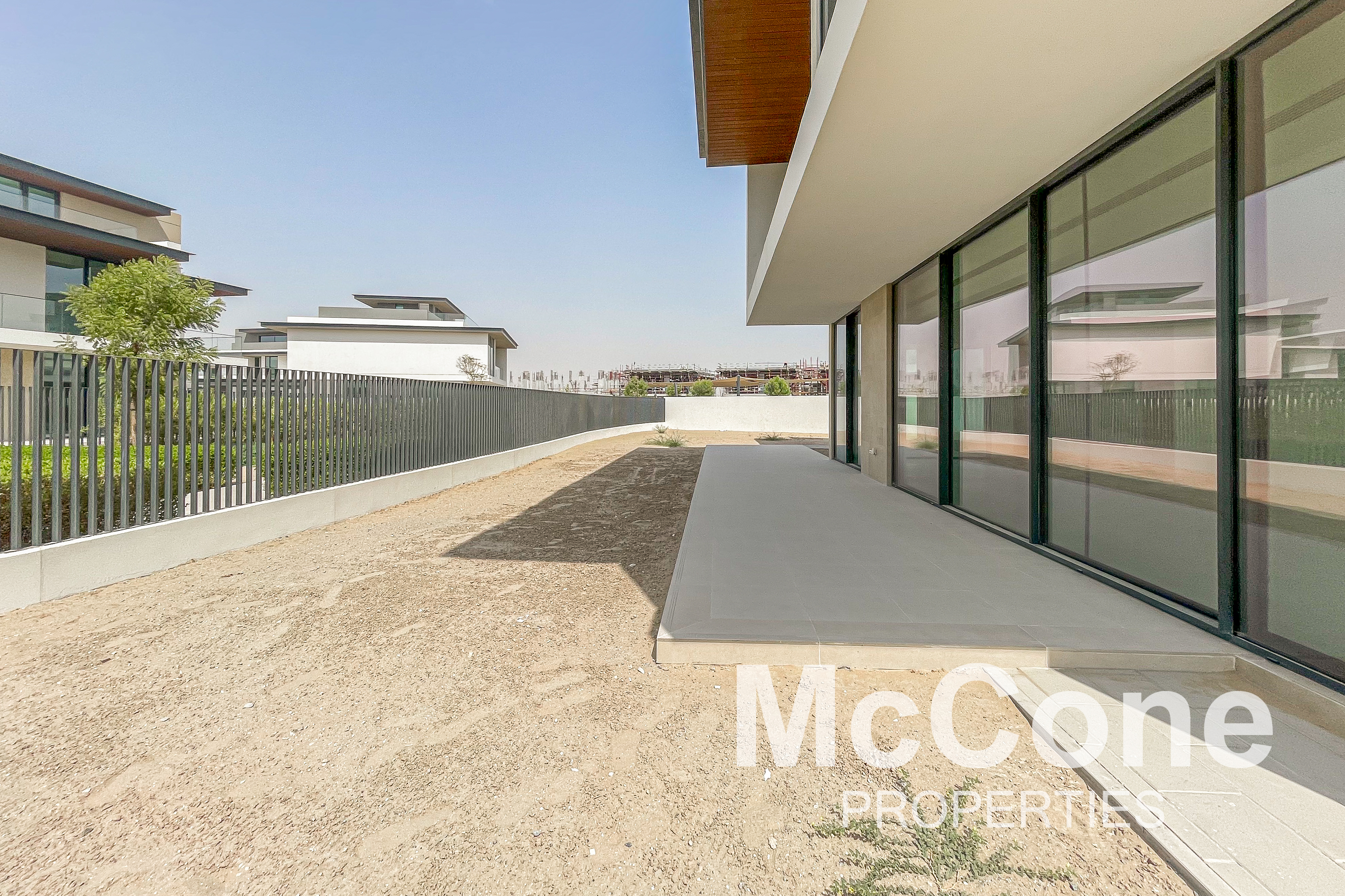 4 Bedroom Villa for Sale in Farm Gardens 1, The Valley — photograph 19 of 19