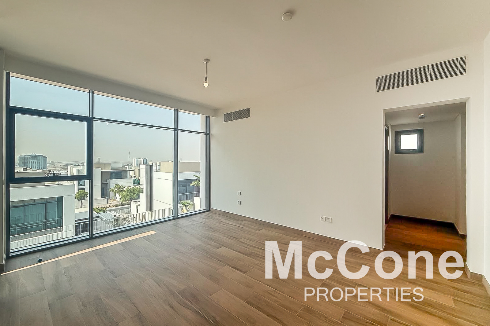 4 Bedroom Villa for Sale in Tilal Al Furjan, Al Furjan — photograph 12 of 30