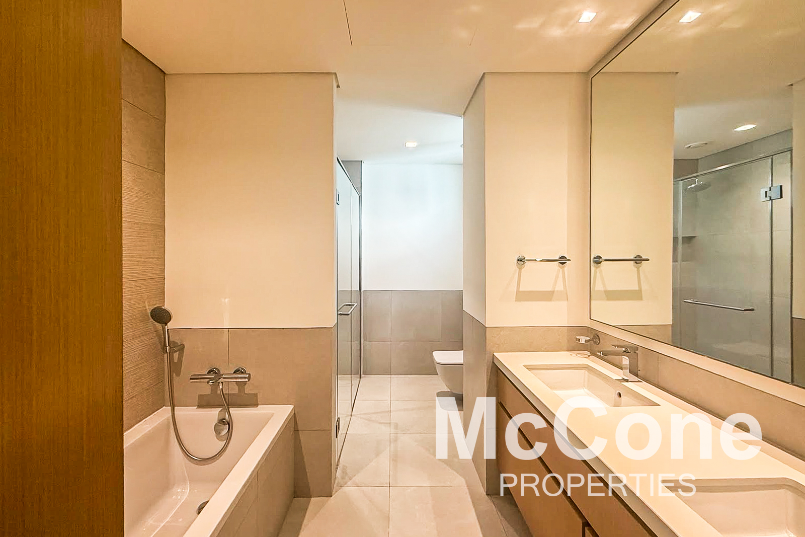4 Bedroom Villa for Sale in Tilal Al Furjan, Al Furjan — photograph 15 of 30