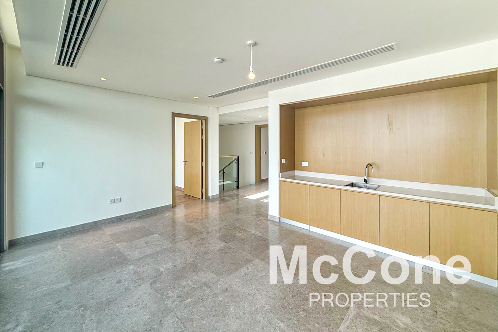 4 Bedroom Villa for Sale in Tilal Al Furjan, Al Furjan — photograph 10 of 30