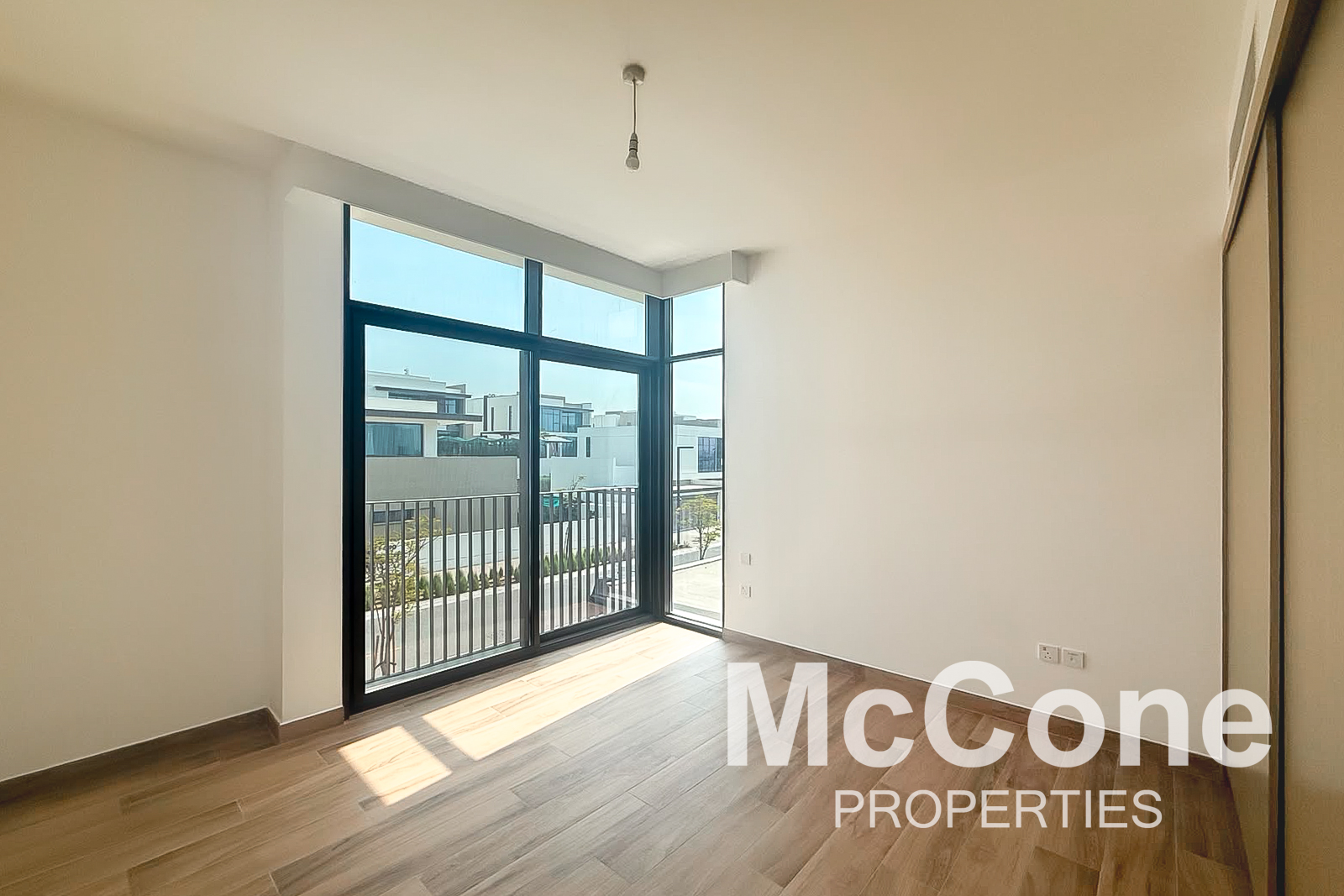 4 Bedroom Villa for Sale in Tilal Al Furjan, Al Furjan — photograph 16 of 30