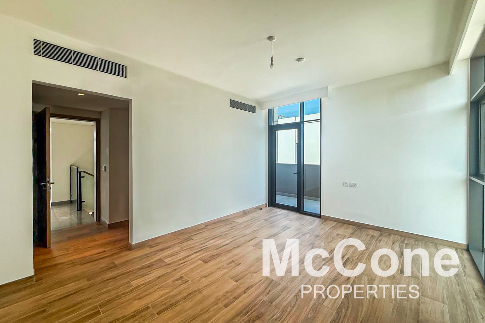 4 Bedroom Villa for Sale in Tilal Al Furjan, Al Furjan — photograph 18 of 30