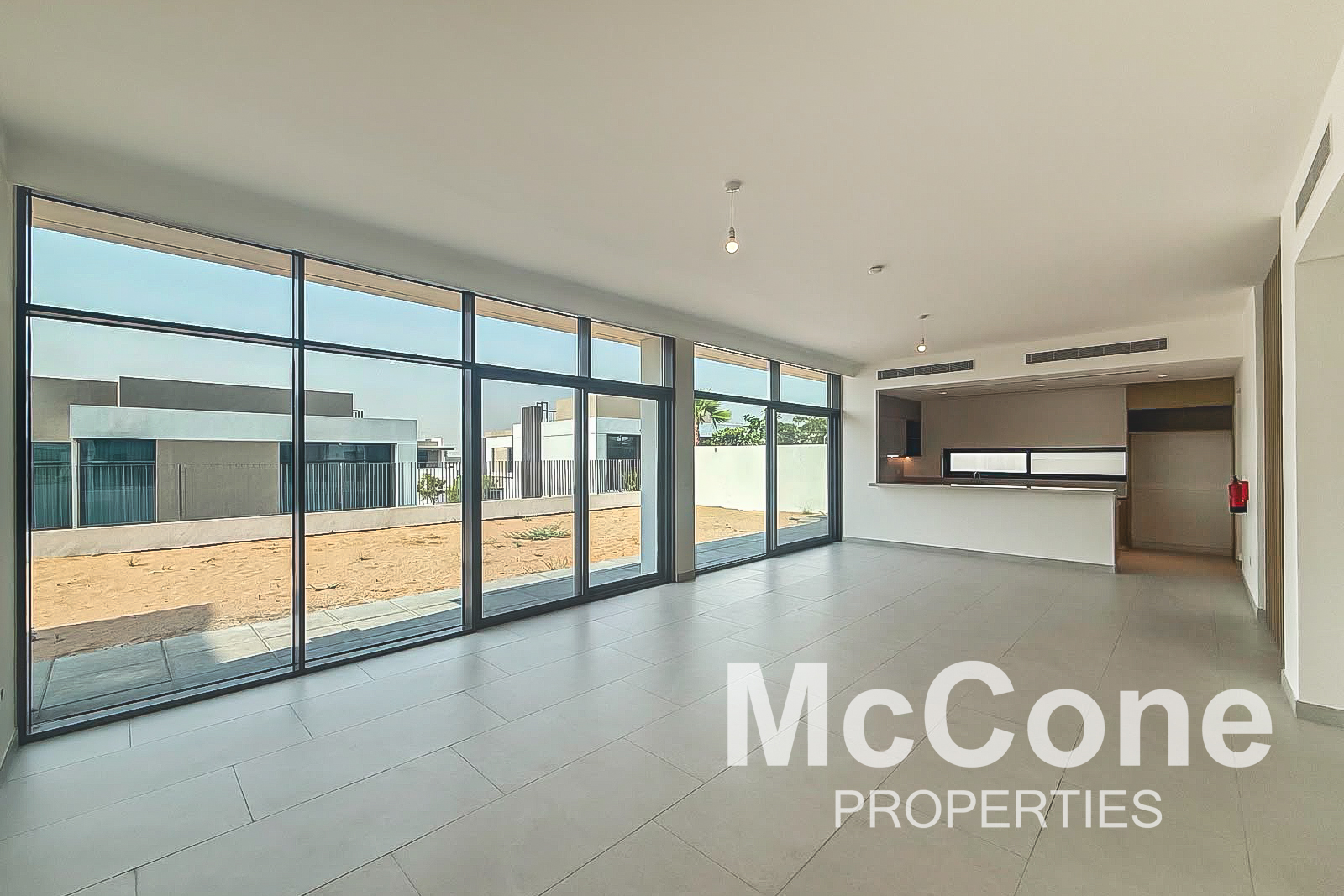 4 Bedroom Villa for Sale in Tilal Al Furjan, Al Furjan — photo 3 of 30