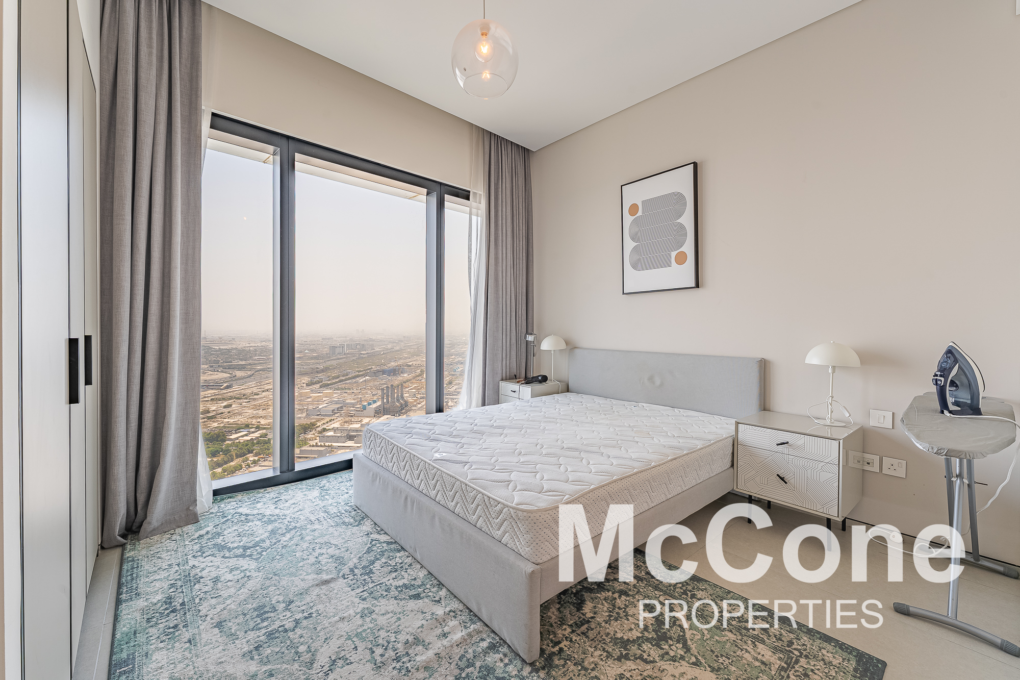 2 Bedroom Apartment for Sale in Jumeirah Gate Tower 1, Jumeirah Beach Residence — photo 5 of 10