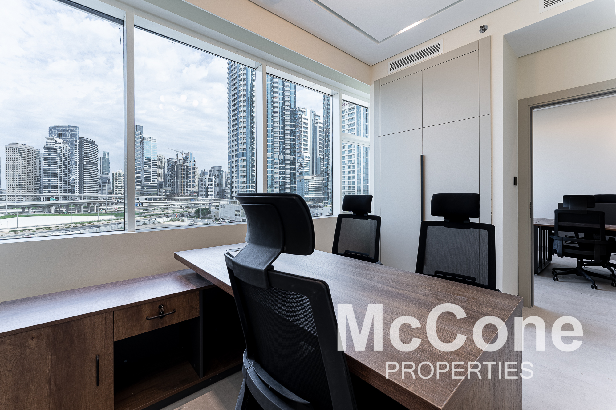 Office for Sale in HDS Business Centre, Jumeirah Lake Towers — photo 3 of 12