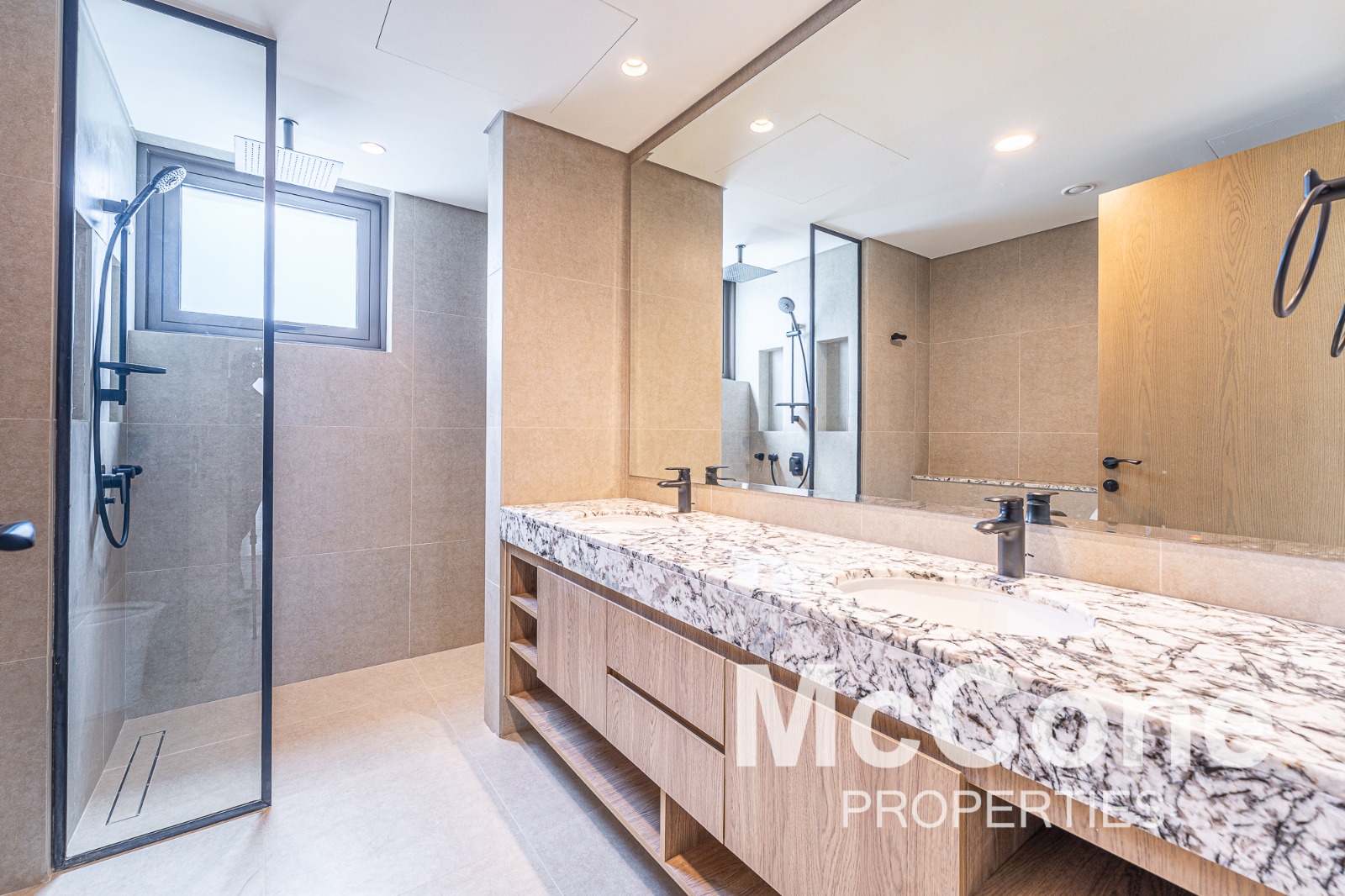 6 Bedroom Villa for Sale in Costa Brava 1, Damac Lagoons — photograph 22 of 30