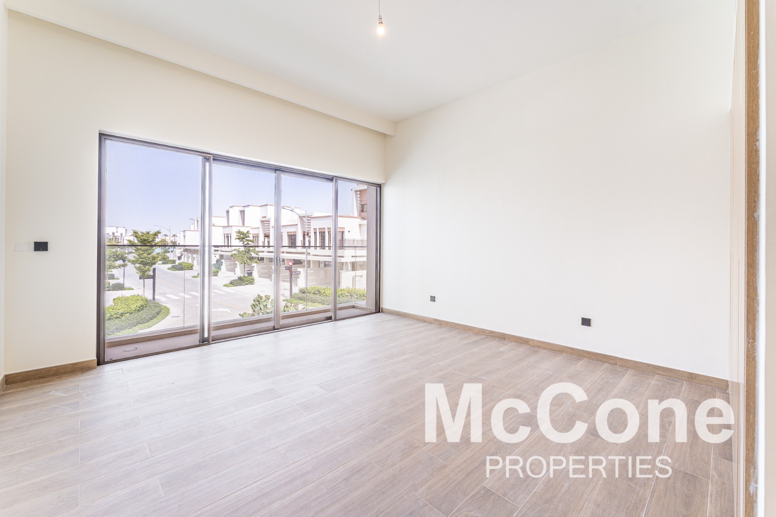 6 Bedroom Villa for Sale in Costa Brava 1, Damac Lagoons — photograph 14 of 30