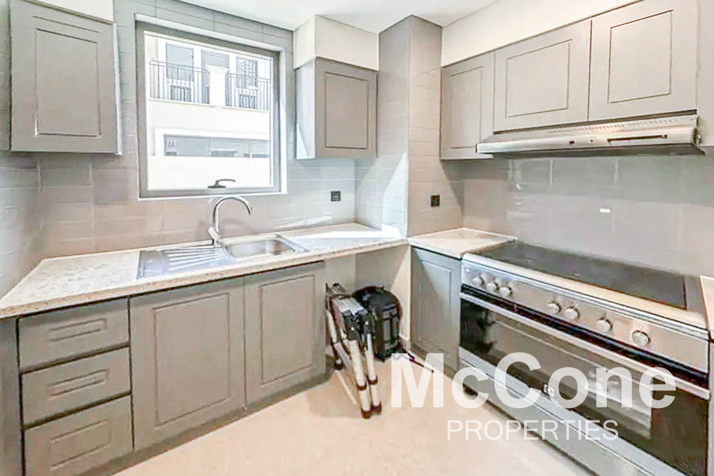 5 Bedroom Townhouse for Sale in Malta, Damac Lagoons — photo 4 of 10