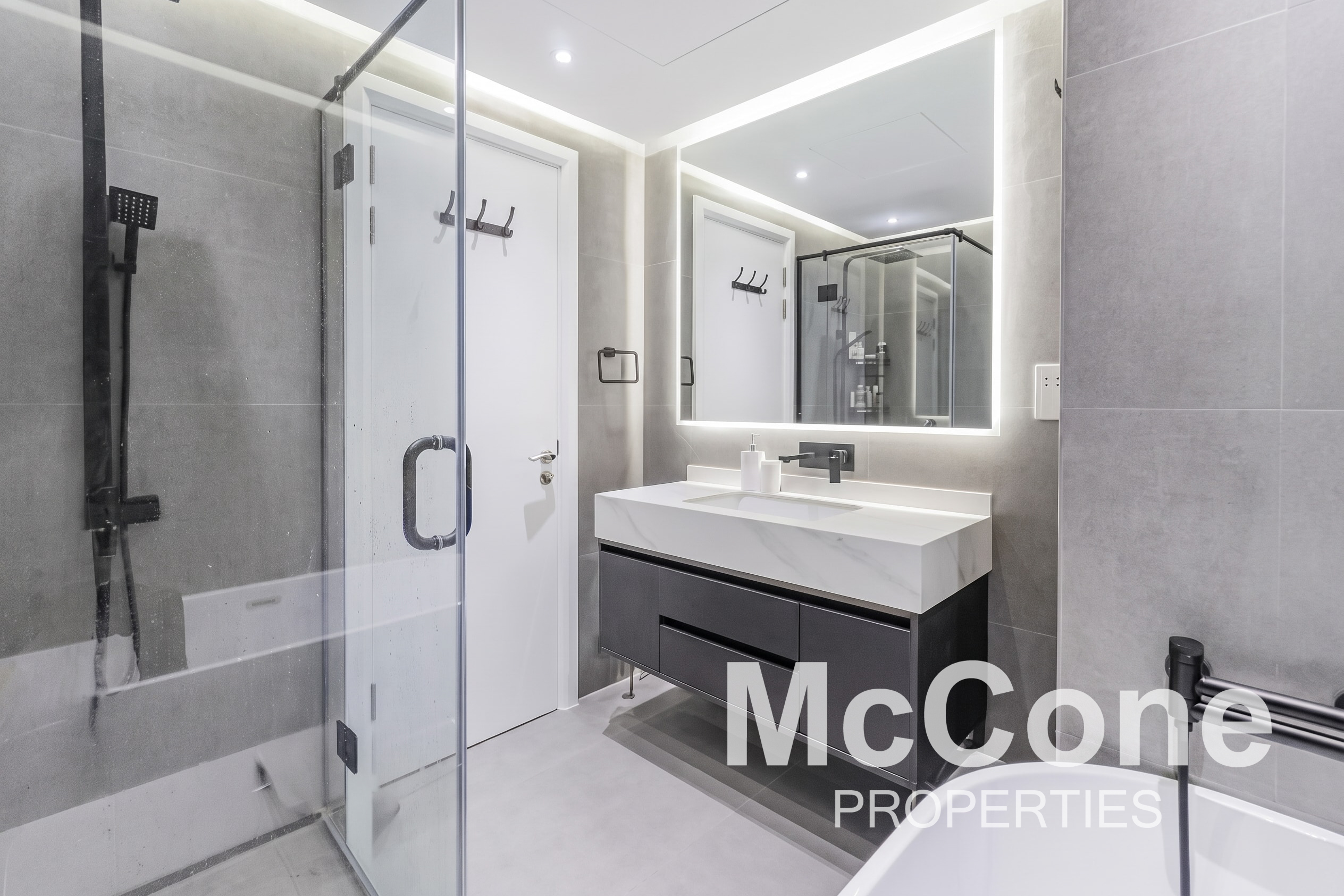 1 Bedroom Apartment for Sale in The Lofts Central, Downtown Dubai — photograph 10 of 14