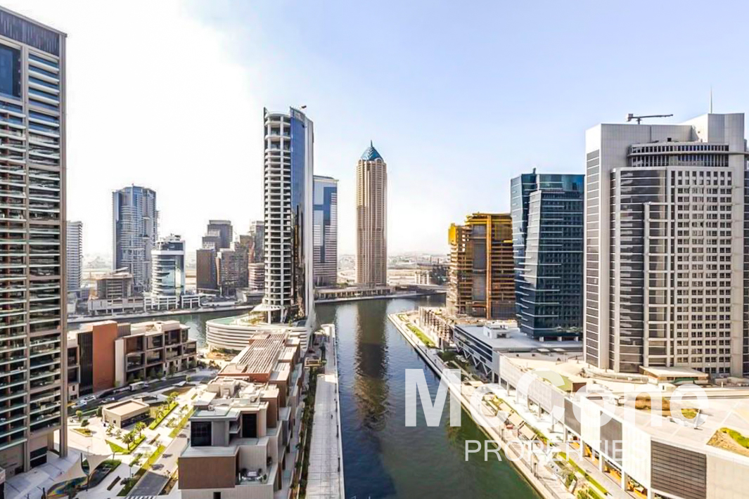 1 Bedroom Apartment for Sale in Peninsula One, Business Bay