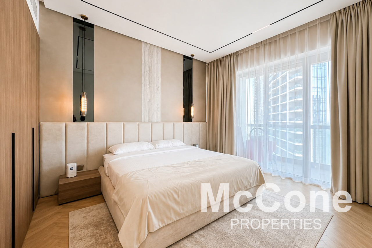 2 Bedroom Apartment for Sale in 8 Boulevard Walk, Downtown Dubai — photograph 17 of 23