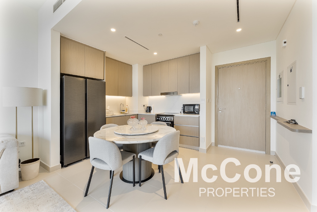 2 Bedroom Apartment for Sale in Hills Park, Dubai Hills Estate — photo 4 of 18