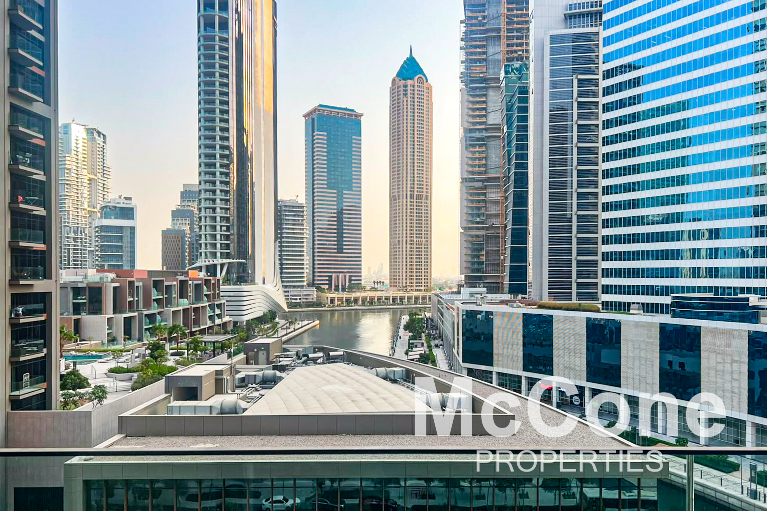 1 Bedroom Apartment for Sale in Peninsula Two, Business Bay