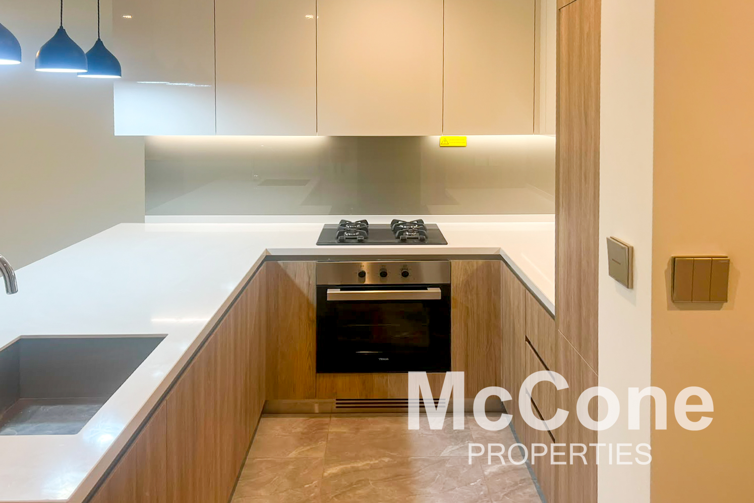 1 Bedroom Apartment for Sale in Peninsula Two, Business Bay — photo 3 of 13
