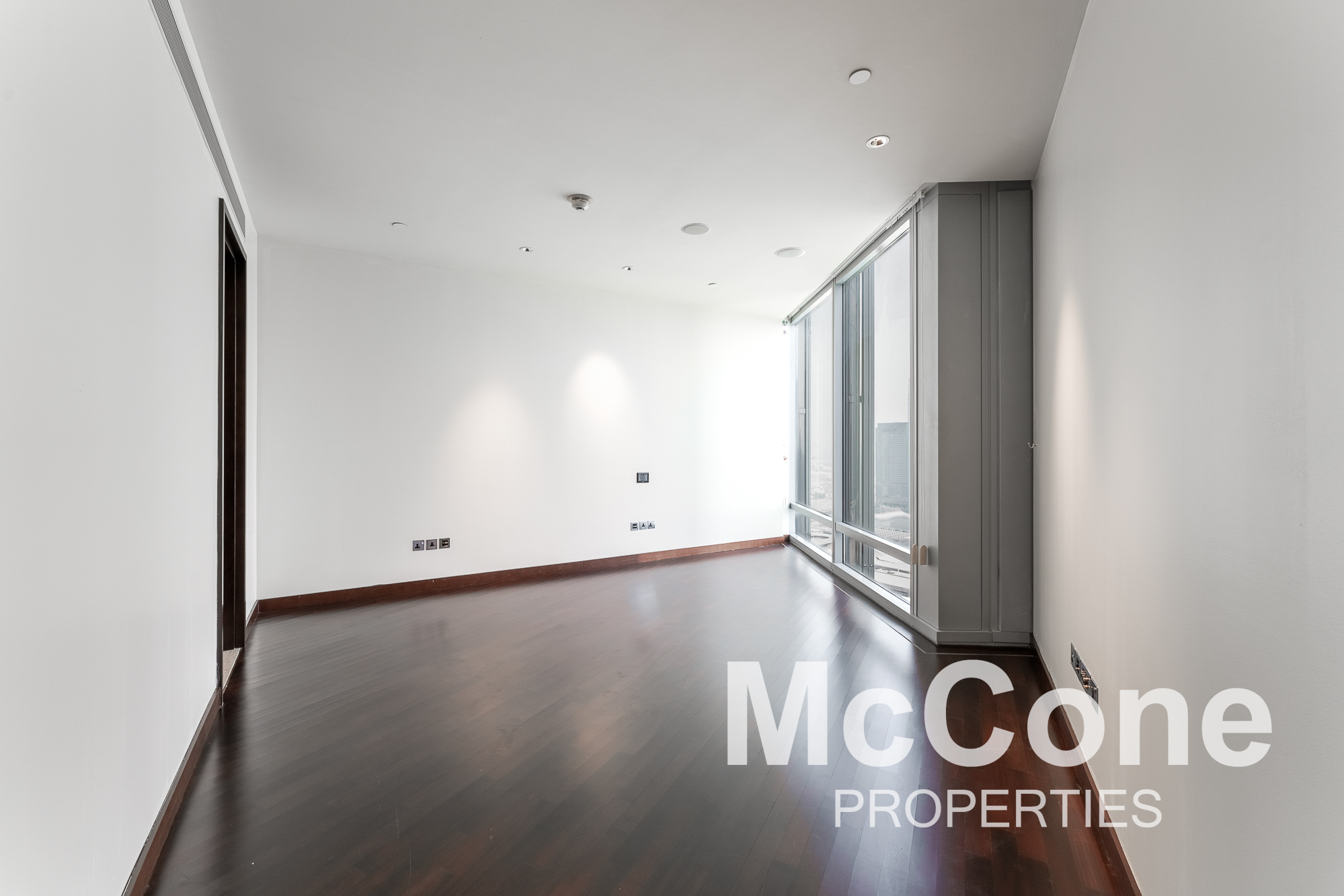 2 Bedroom Apartment for Sale in Burj Khalifa, Downtown Dubai — photo 7 of 13