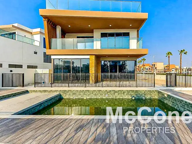 7 Bedroom Villa for Sale in Malta, Damac Lagoons