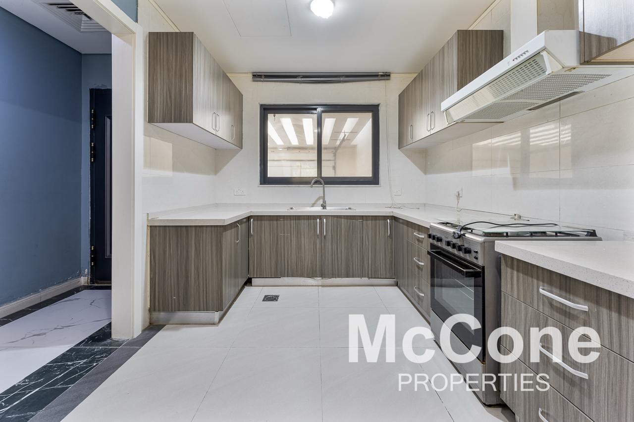 4 Bedroom Townhouse for Sale in Moonbay Villas, Jumeirah Village Circle — photo 6 of 24