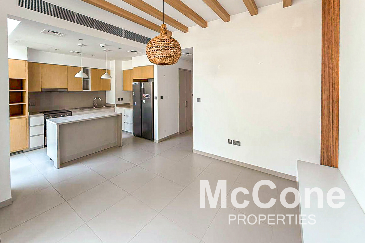 3 Bedroom Townhouse for Sale in Joy, Arabian Ranches 3 — photo 2 of 19