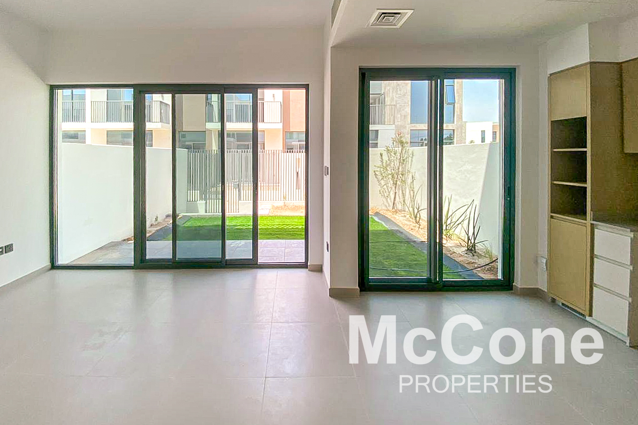 3 Bedroom Townhouse for Sale in Joy, Arabian Ranches 3 — photo 3 of 19