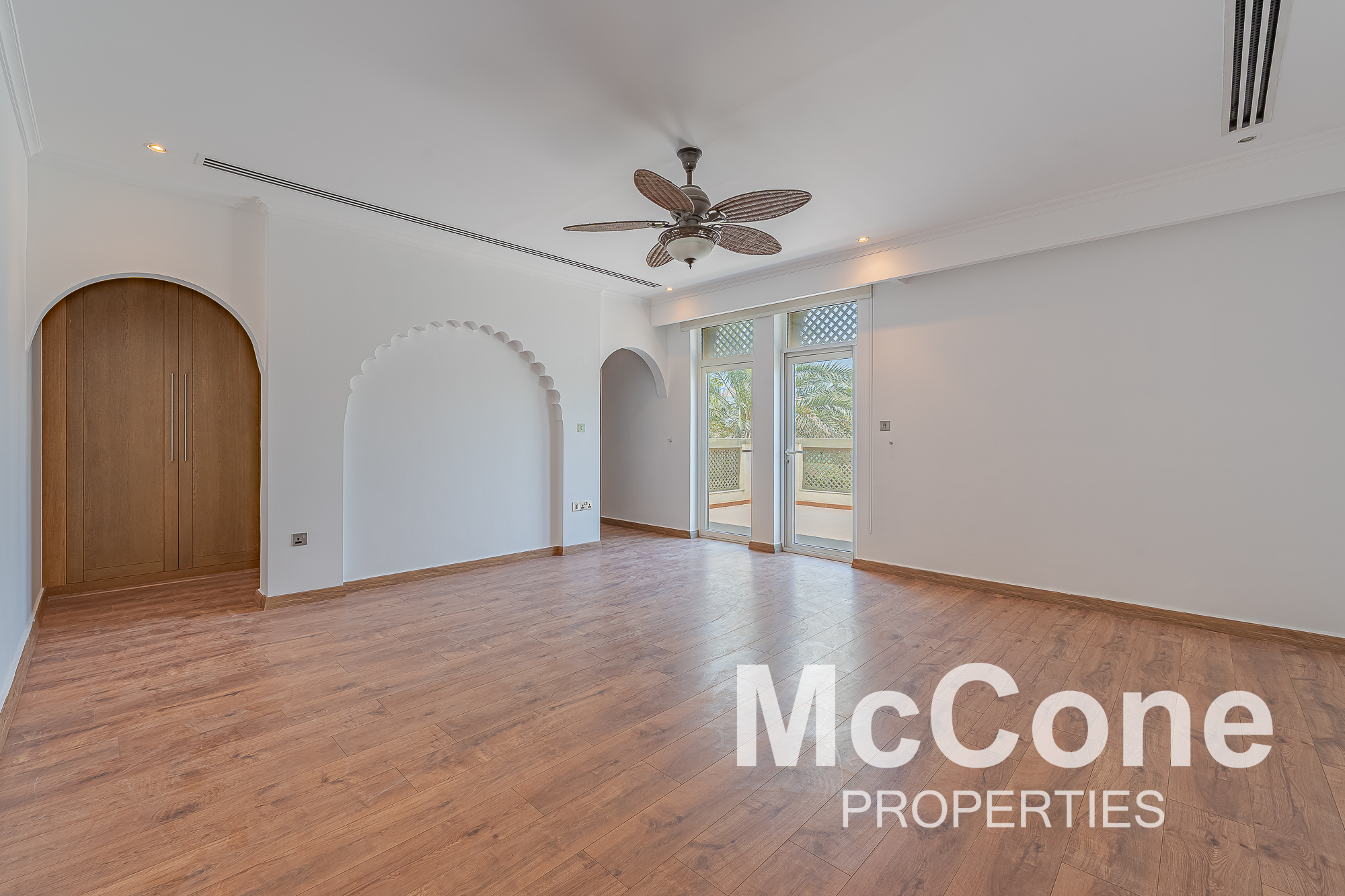 4 Bedroom Villa for Sale in District 4, Jumeirah Park — photograph 17 of 23
