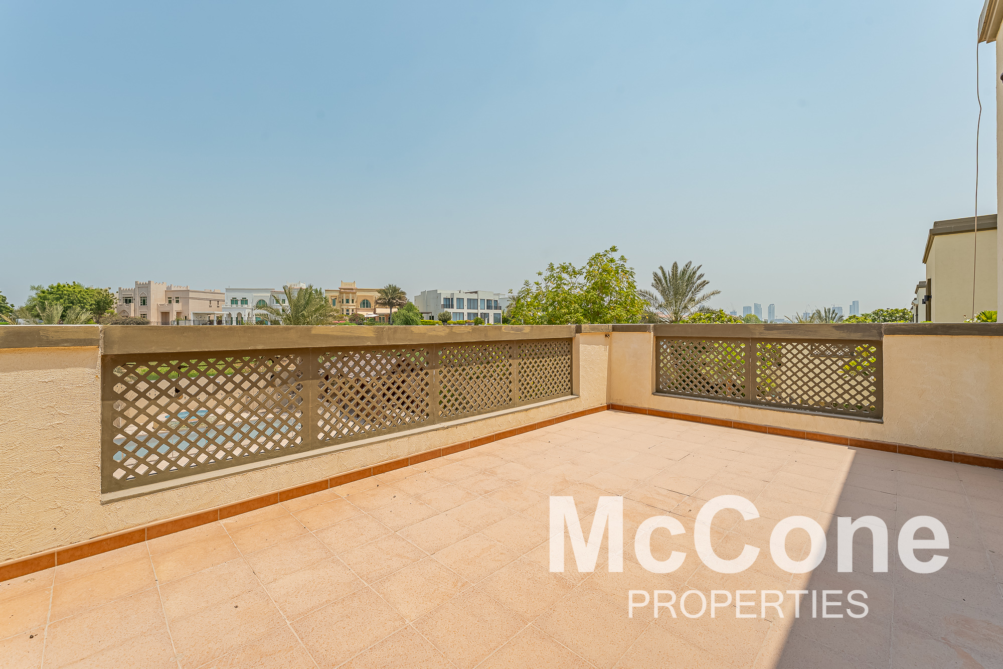 4 Bedroom Villa for Sale in District 4, Jumeirah Park — photograph 22 of 23