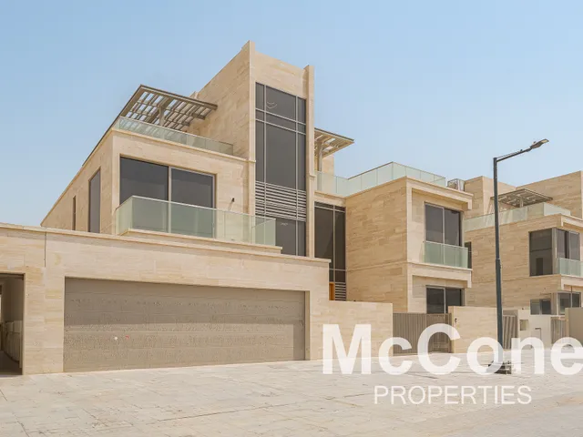 5 Bedroom Villa for Sale in South Bay 4, Dubai South (Dubai World Central)