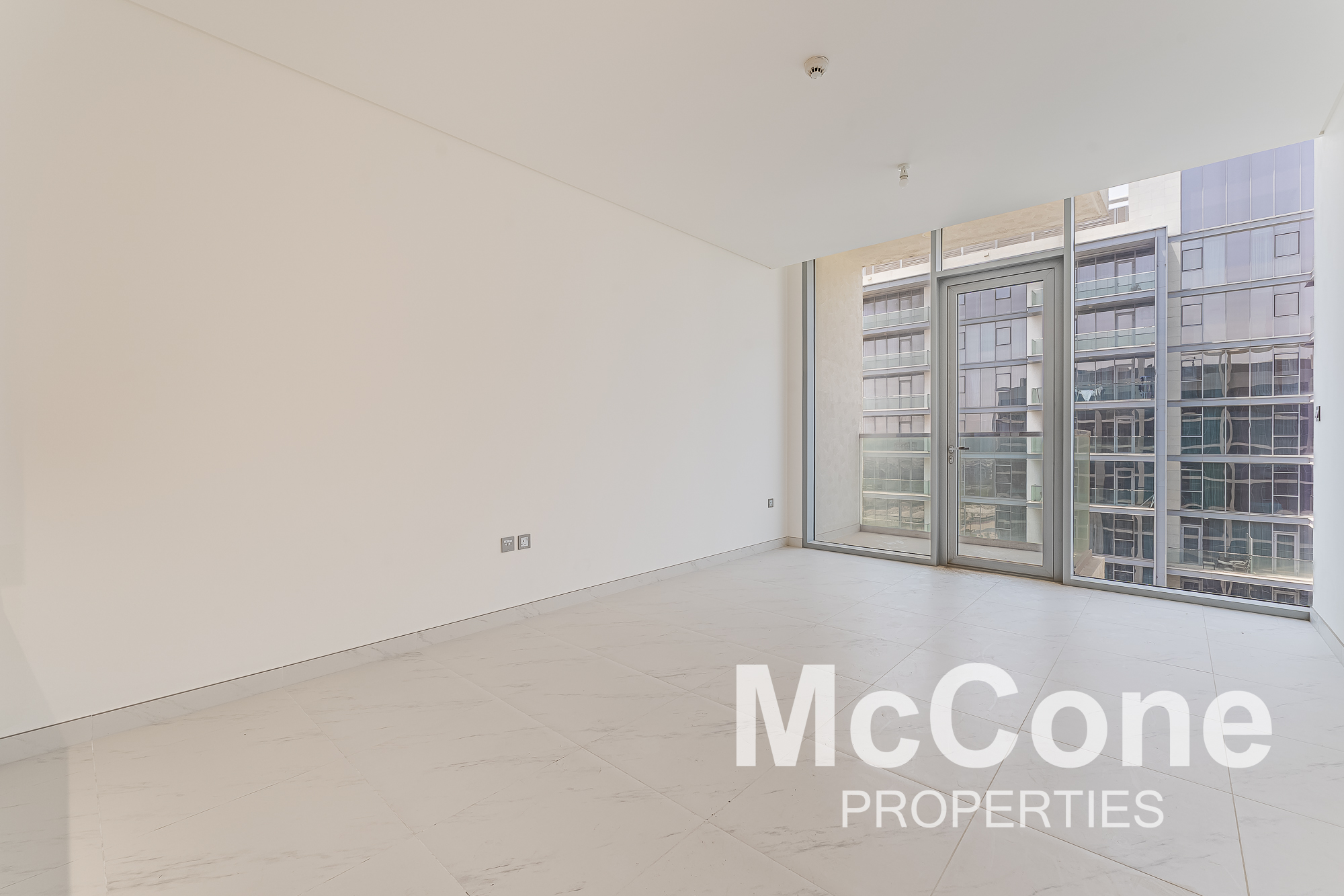 1 Bedroom Apartment for Sale in Residences 12, Mohammed Bin Rashid City — photo 8 of 14