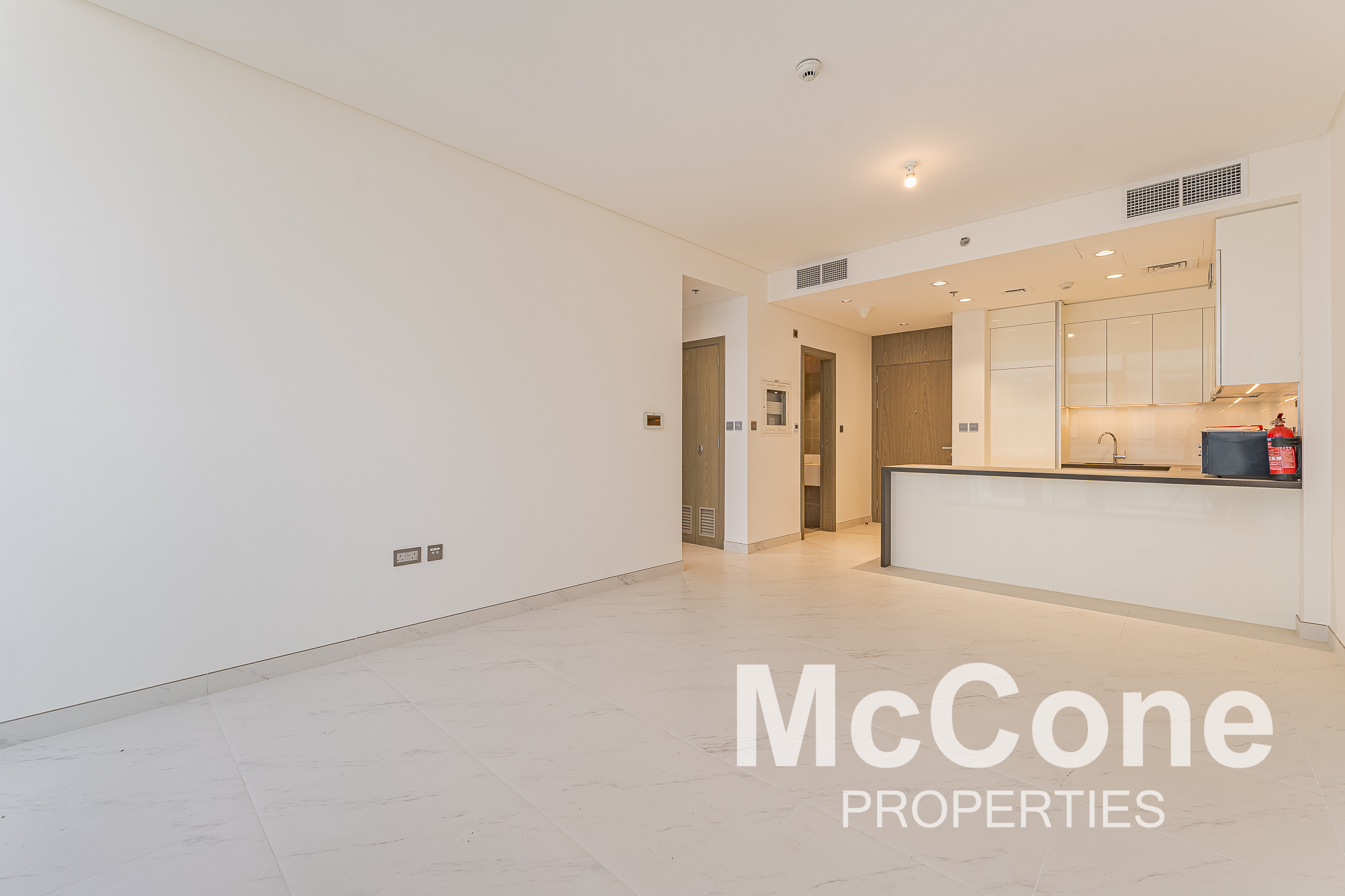1 Bedroom Apartment for Sale in Residences 12, Mohammed Bin Rashid City — photo 3 of 14