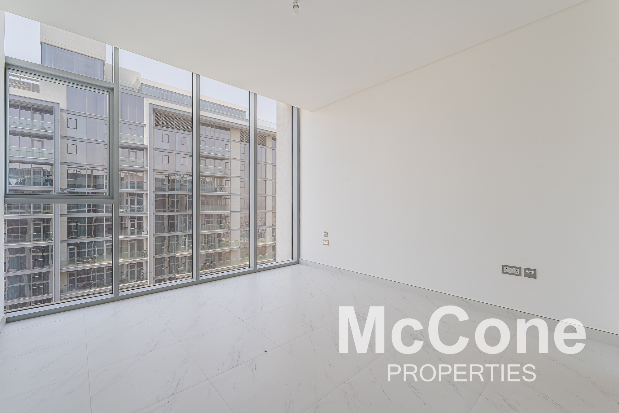 1 Bedroom Apartment for Sale in Residences 12, Mohammed Bin Rashid City — photo 4 of 14