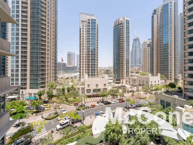 2 Bedroom Apartment for Sale in 29 Burj Boulevard Tower 1, Downtown Dubai
