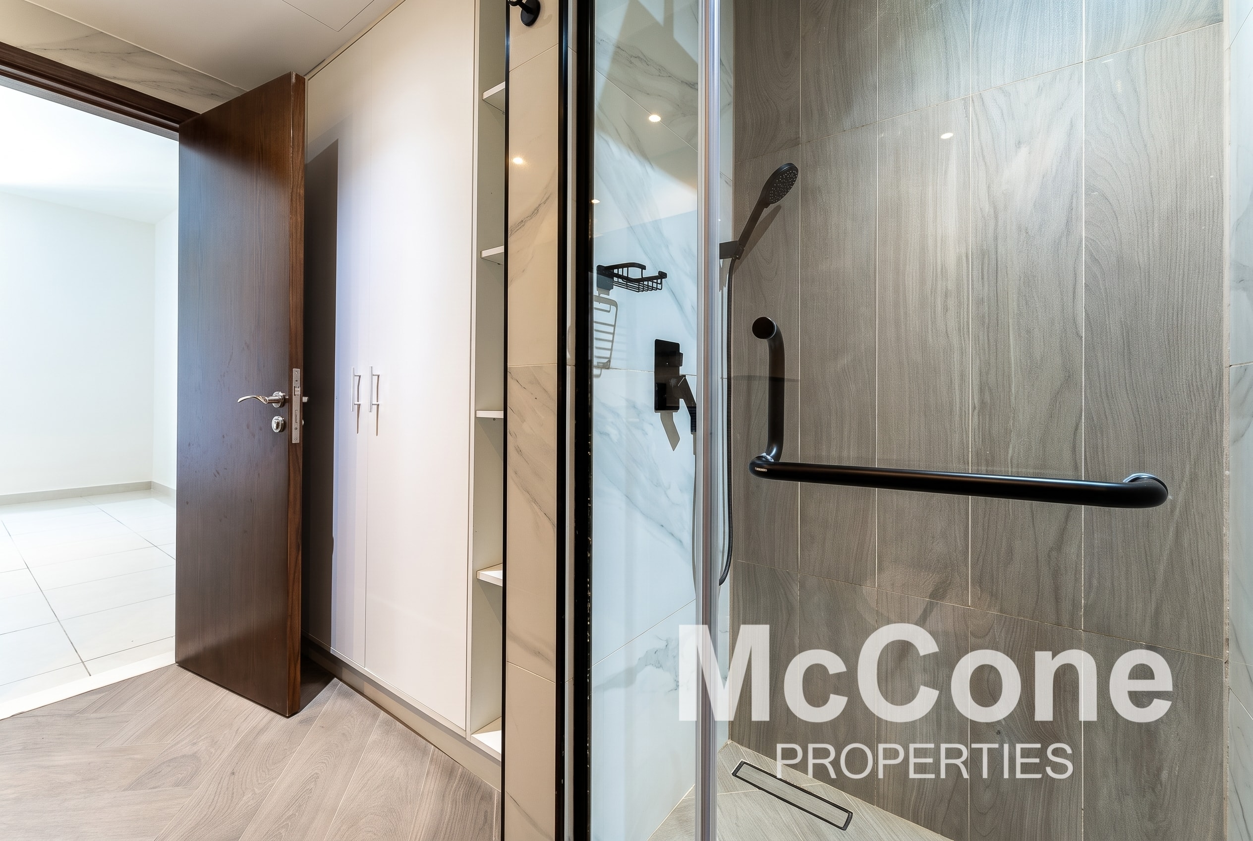 2 Bedroom Apartment for Sale in 29 Burj Boulevard Tower 1, Downtown Dubai — photograph 13 of 16