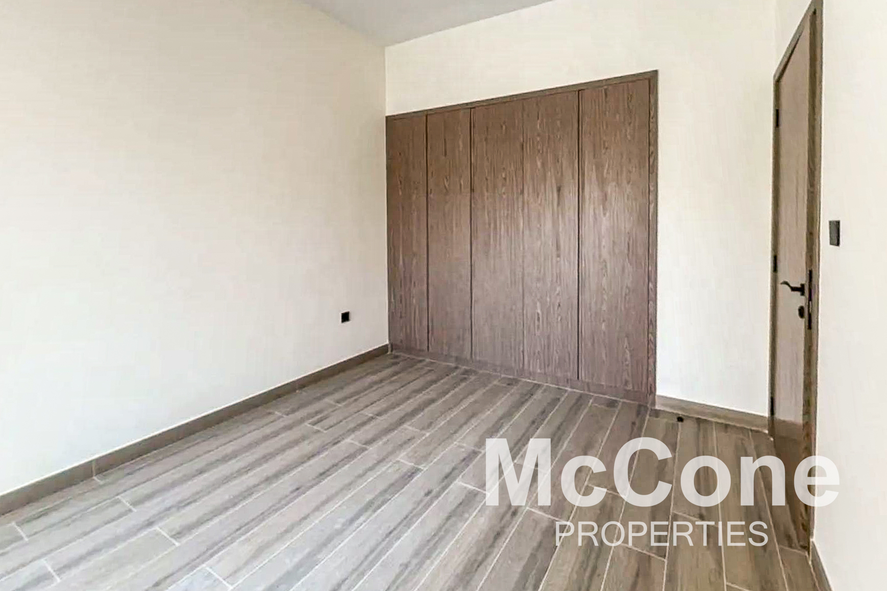 4 Bedroom Townhouse for Sale in Nice, Damac Lagoons — photo 7 of 13