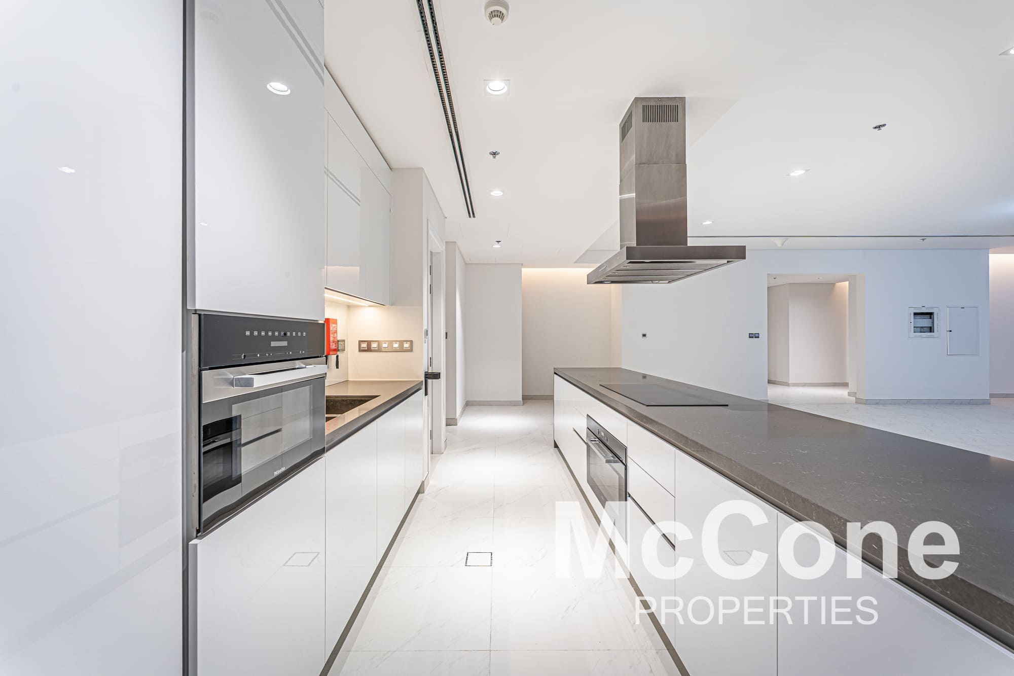 4 Bedroom Penthouse for Sale in Residences 11, Mohammed Bin Rashid City — photo 6 of 30
