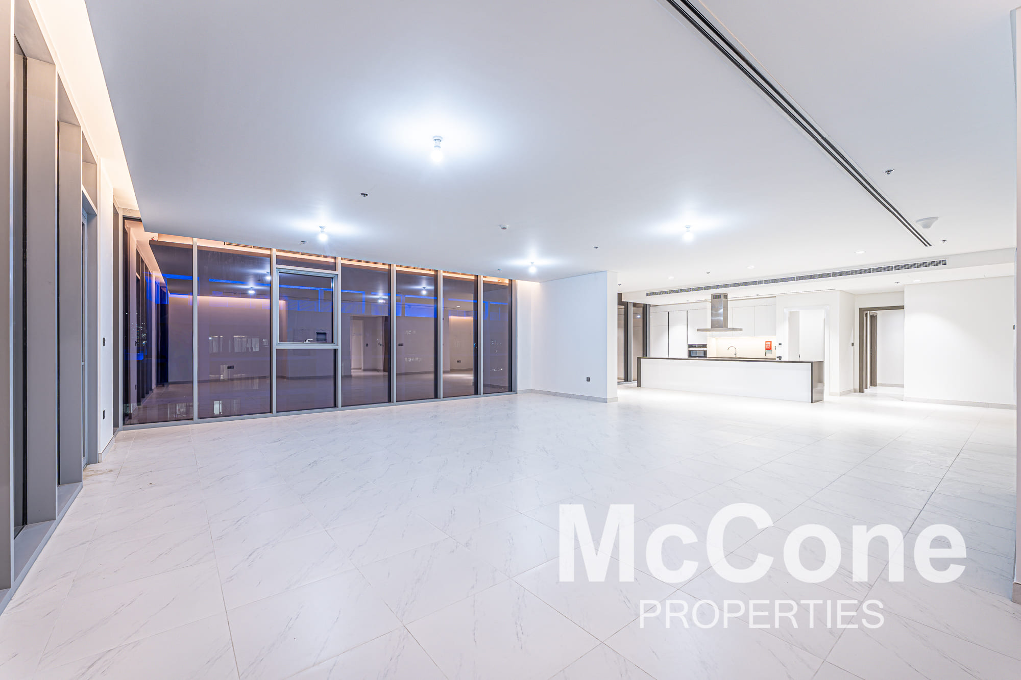 4 Bedroom Penthouse for Sale in Residences 11, Mohammed Bin Rashid City — photo 3 of 30