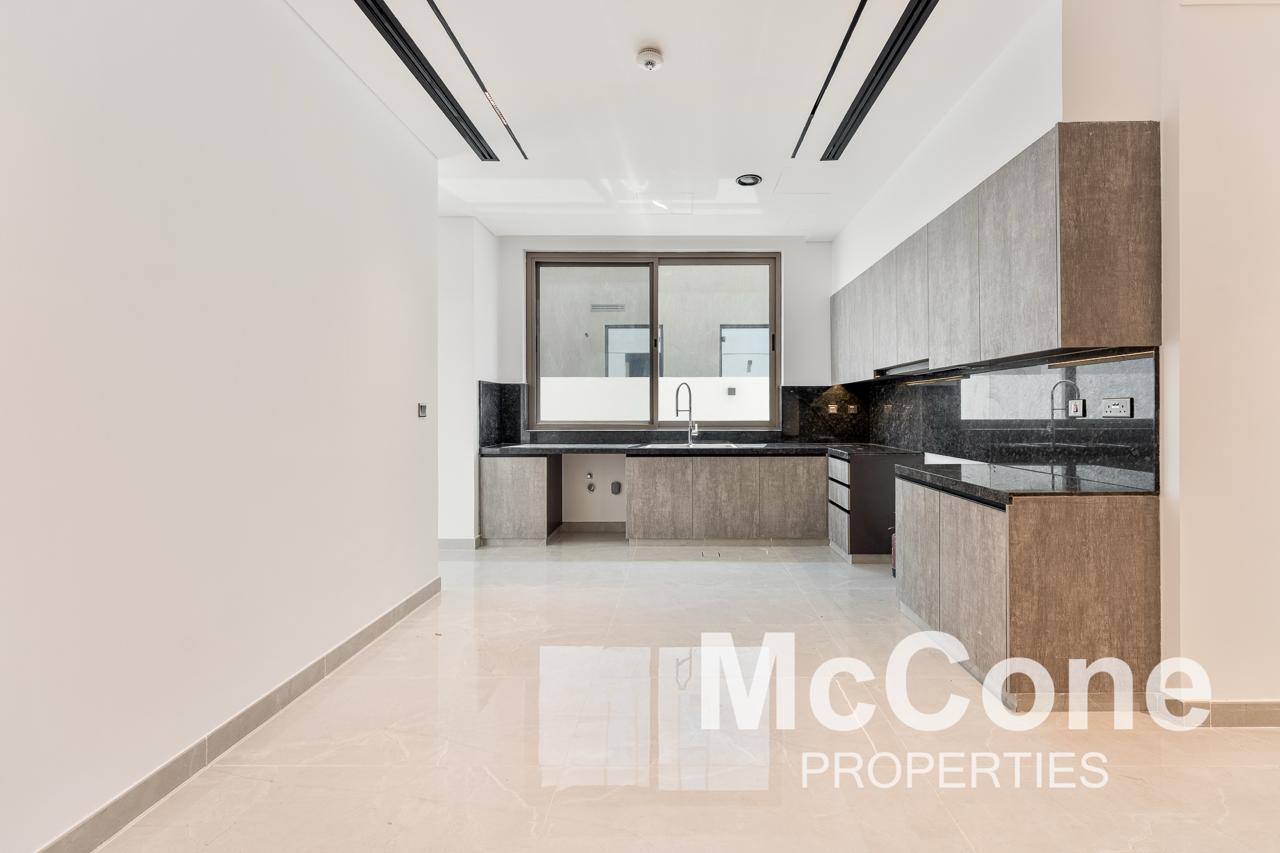5 Bedroom Villa for Sale in Al Furjan West, Al Furjan — photo 7 of 29