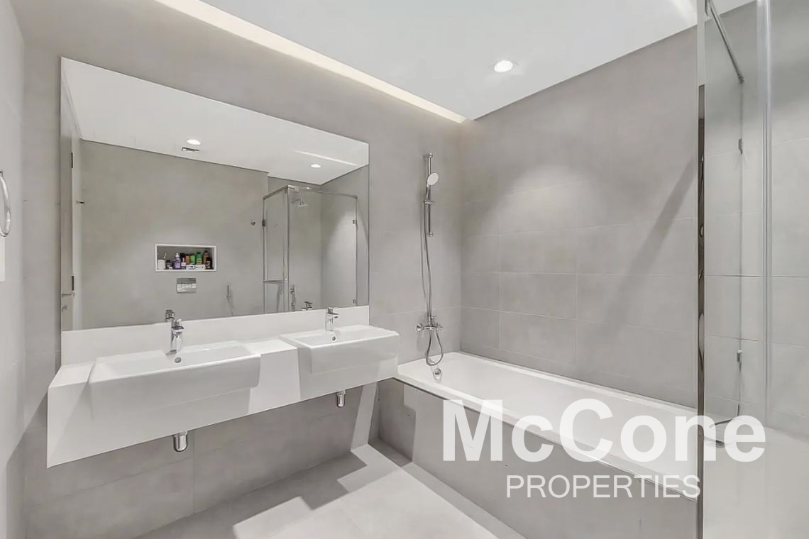 2 Bedroom Apartment for Sale in Residences 14, Mohammed Bin Rashid City — photo 9 of 13