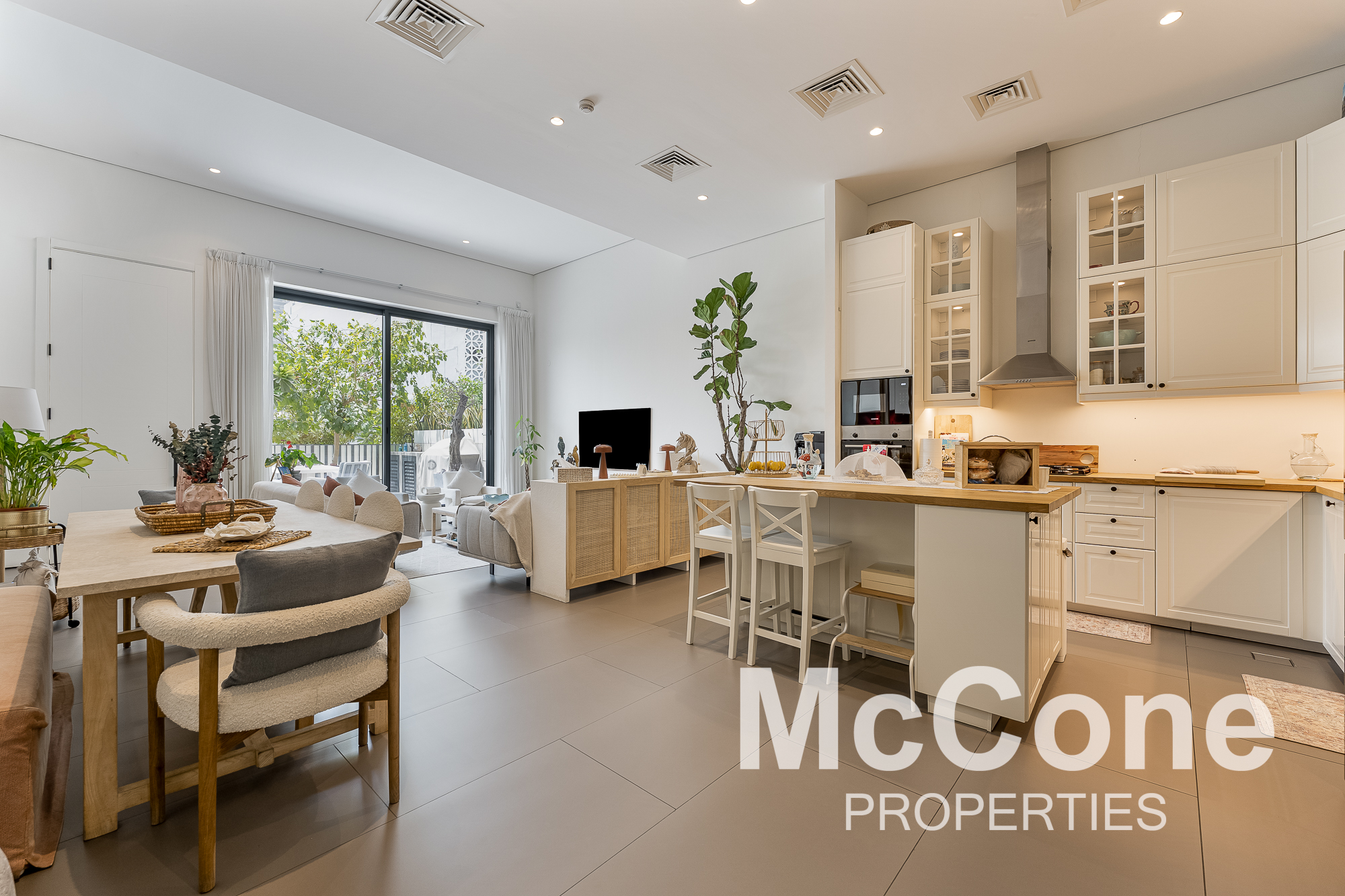 4 Bedroom Townhouse for Sale in Westar Azure, Jumeirah Village Circle — photo 3 of 29