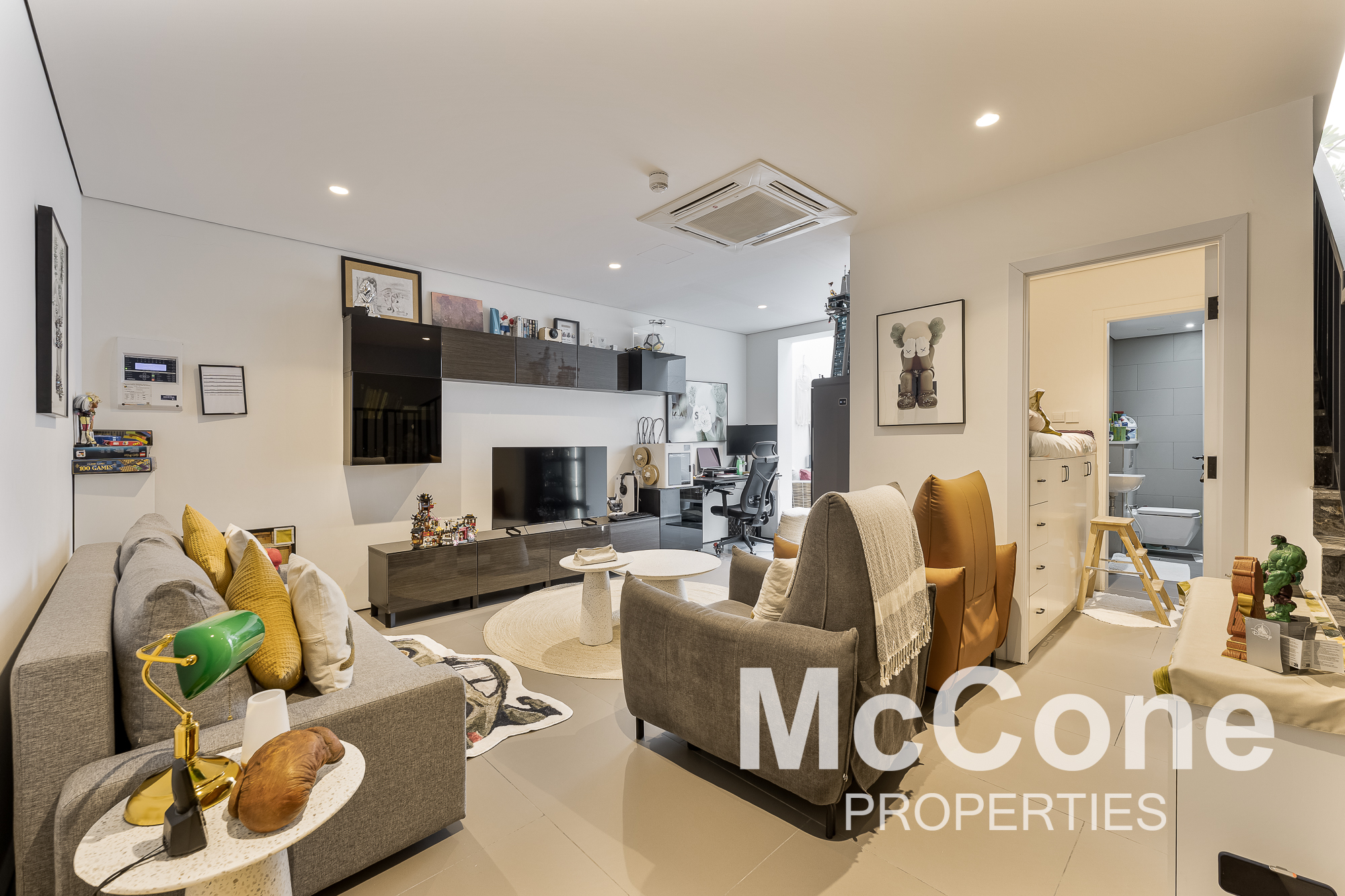 4 Bedroom Townhouse for Sale in Westar Azure, Jumeirah Village Circle — photo 7 of 29