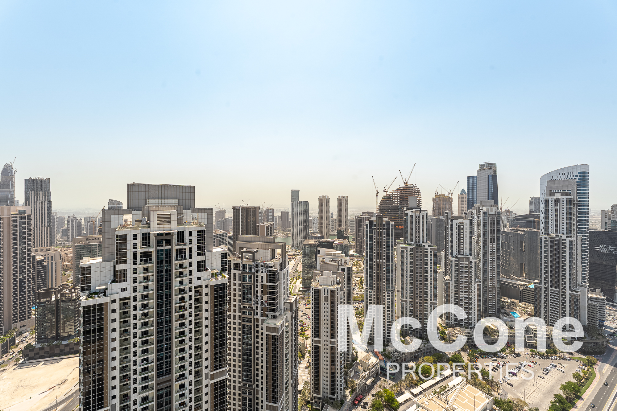 2 Bedroom Apartment for Sale in Paramount Tower Hotel & Residences, Business Bay — photograph 17 of 17